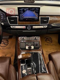 اودي A8